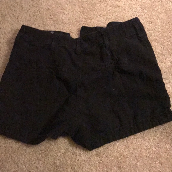Black shorts - Picture 2 of 2
